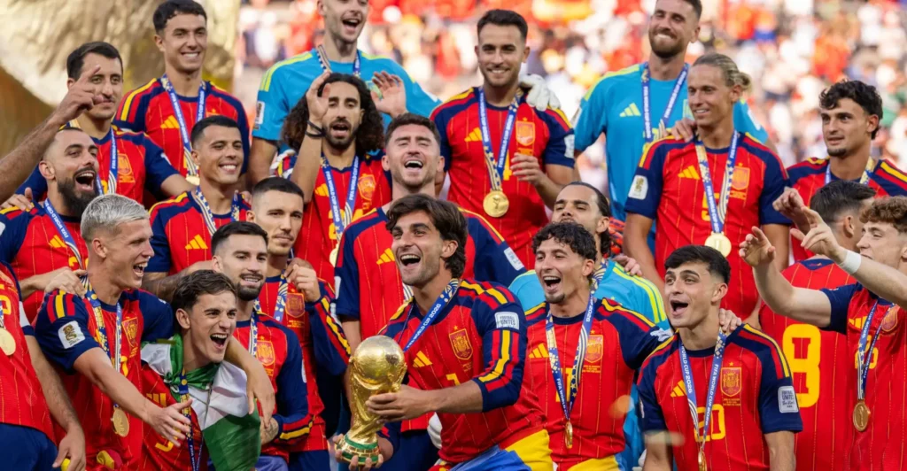 “ليكيب”:-ريال-مدريد-مهتم-بالتعاقد-مع-نجم-غريمه-برشلونة