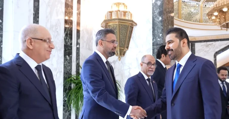 الزيدي-قبل-مغادرته-إلى-طهران:-علاقاتنا-مع-إيران-تقوم-على-احترام-السيادة-والمصالح-المشتركة