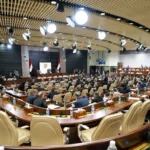بينها-فتح-ملفات-الفساد-ومراجعة-العقود.-البرلمان-يقر-توصياته-بملف-الكهرباء
