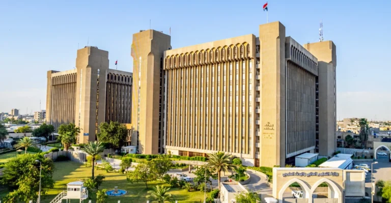 التعليم-العالي-توجه-الجامعات-بمنح-خمس-درجات-للحالات-الحرجة-لطلبة-الصفوف-غير-المنتهية