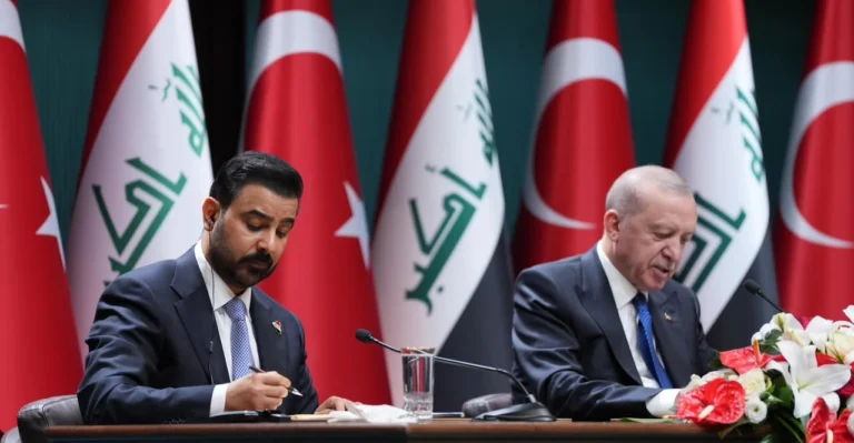 الزيدي-وأردوغان-يوقعان-3-مذكرات-تفاهم-صناعية-وأمنية-وشبابية