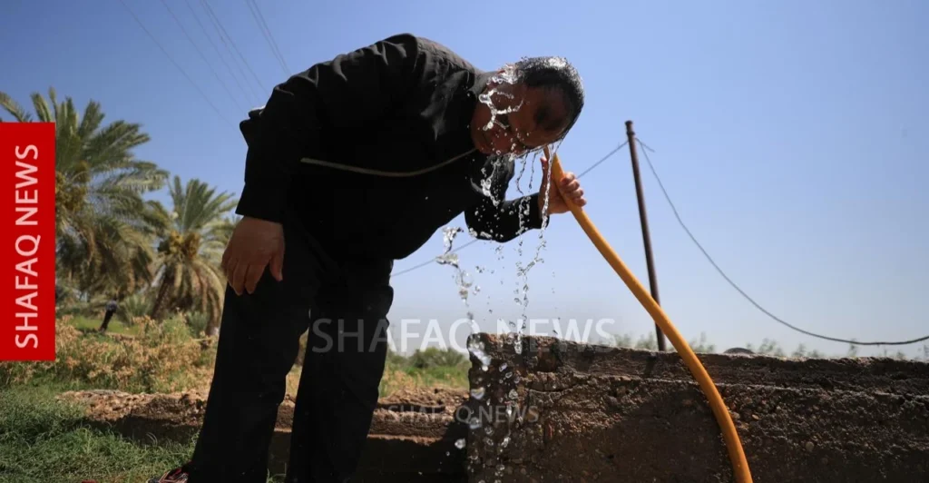 آب-يستهل-أيامه-في-العراق-بحرارة-خمسينية
