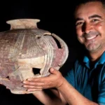 إحالة-خبير-آثار-عراقي-إلى-التحقيق-بعد-تصريحاته-عن-آثار-معروضة-في-الكويت-(وثائق)