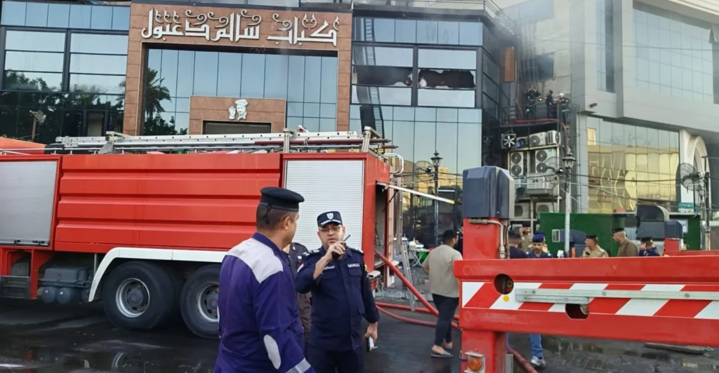 بغداد-وكربلاء.-السيطرة-على-حريقين-بمطعم-ومحل-تجاري-(فيديو)