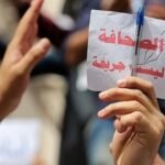 صحفيون-عراقيون-في-مواجهة-“الأبواب-المغلقة”.-المعلومة-الرسمية-بين-الحجب-والبيروقراطية