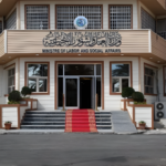 435-مليار-دينار.-العمل-تطلق-إعانة-تشرين-الأول-لأكثر-من-مليوني-أسرة