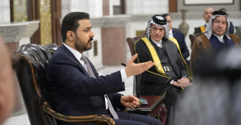 الزيدي:-5-فصائل-وافقت-على-تسليم-السلاح-والعراق-يستهدف-10-ملايين-برميل-يومياً