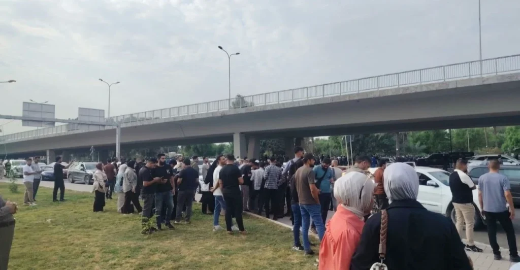 إغلاق-الجسر-المعلق-والمنطقة-الخضراء-بالتزامن-مع-تظاهرات-في-بغداد