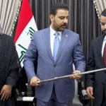 الزيدي-يوجّه-بحماية-المبلّغ-عن-فساد-مسؤول-عراقي-ويهديه-سيفاً-(فيديو)