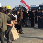 ميسان.-محتجون-يقطعون-طريق-الشركات-النفطية-رفضاً-لإغلاق-منفذ-الشيب
